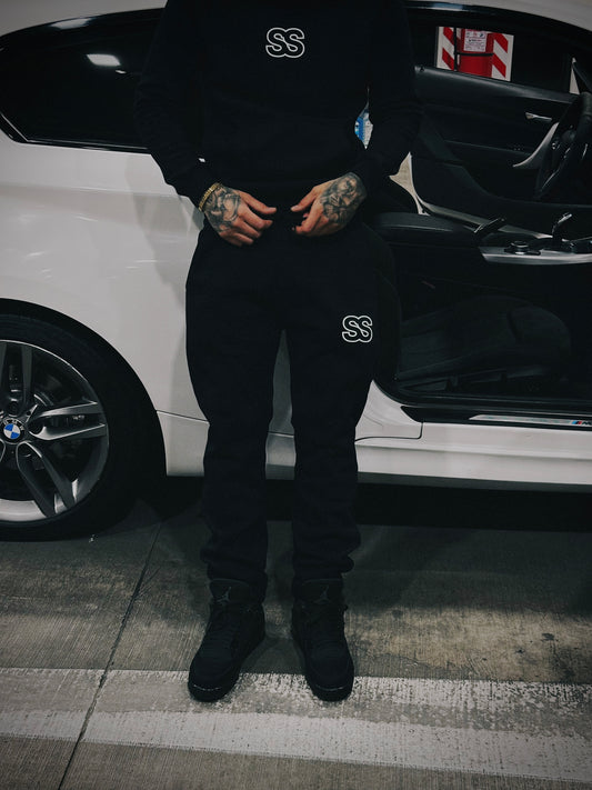 Buzo SAINT “SS” Logo